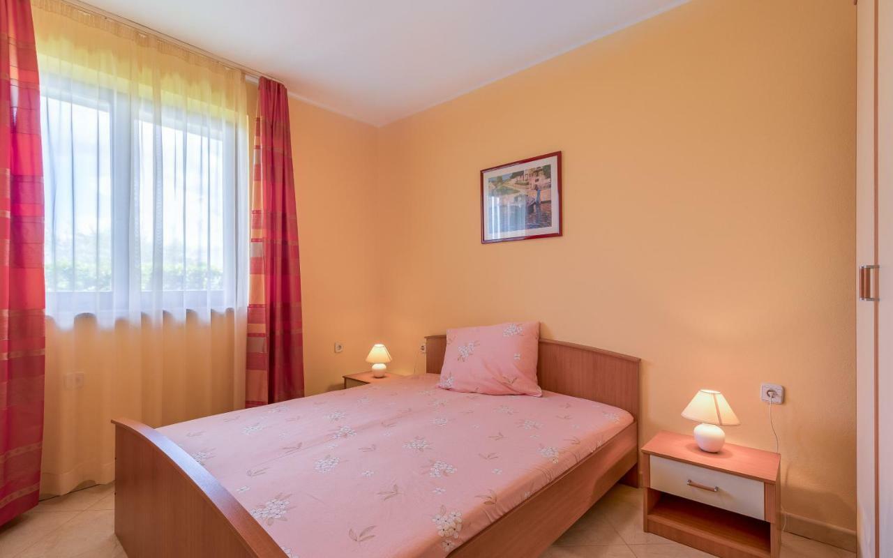 Apartment Kazun - App1 *
